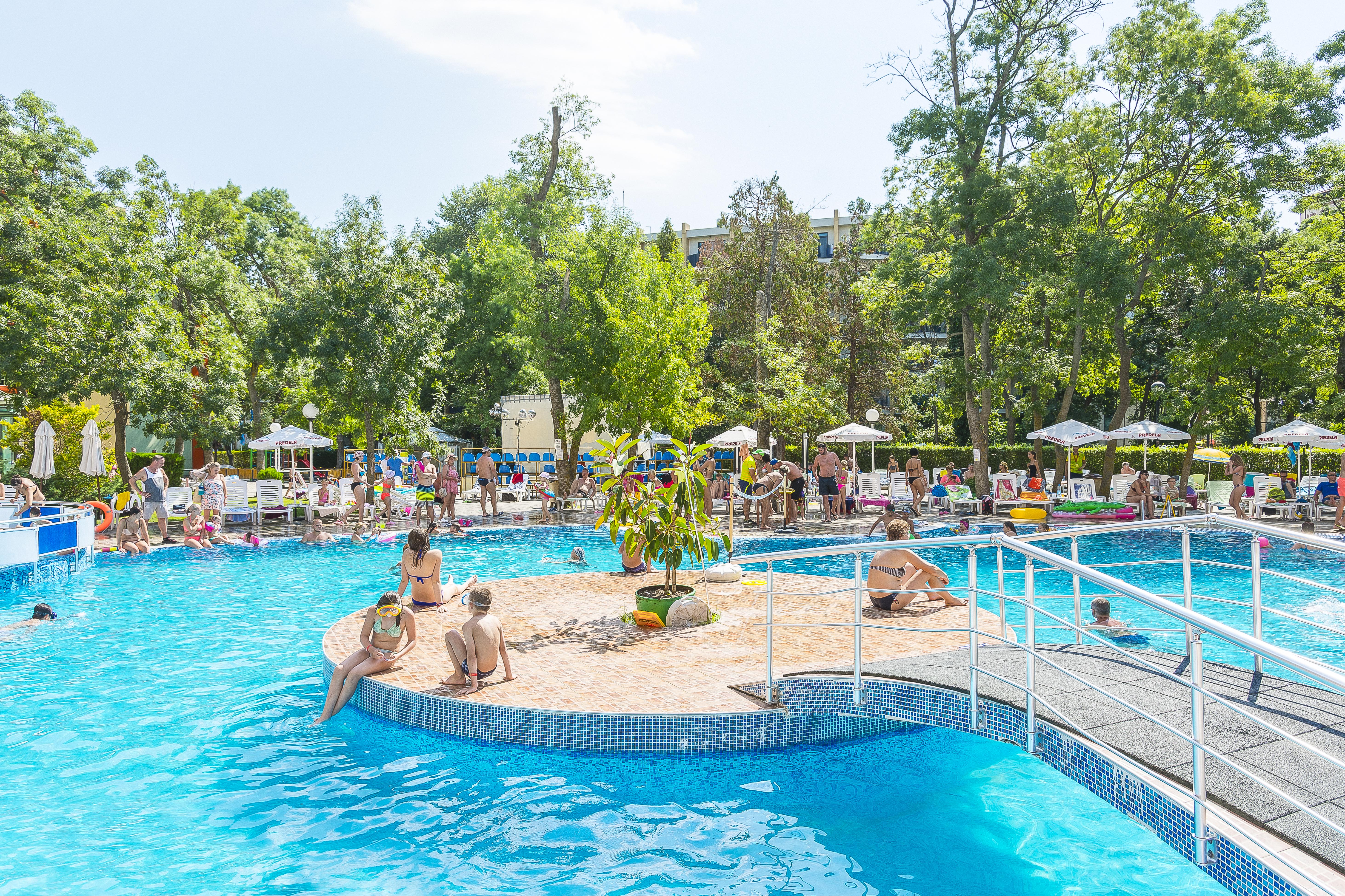 MPM Kalina Garden Hotel