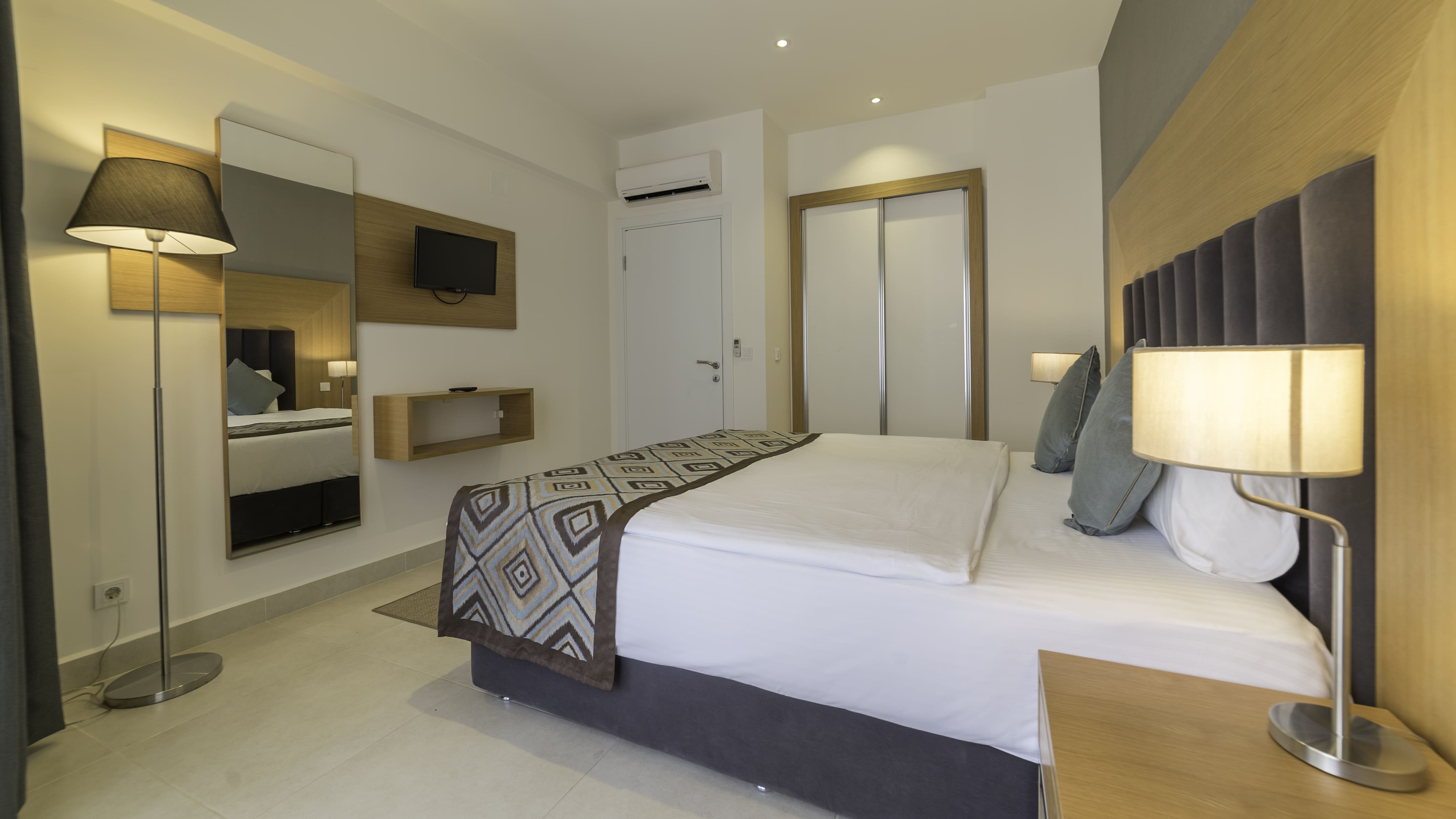 Ramada Resort By Wyndham Kusadasi And Golf