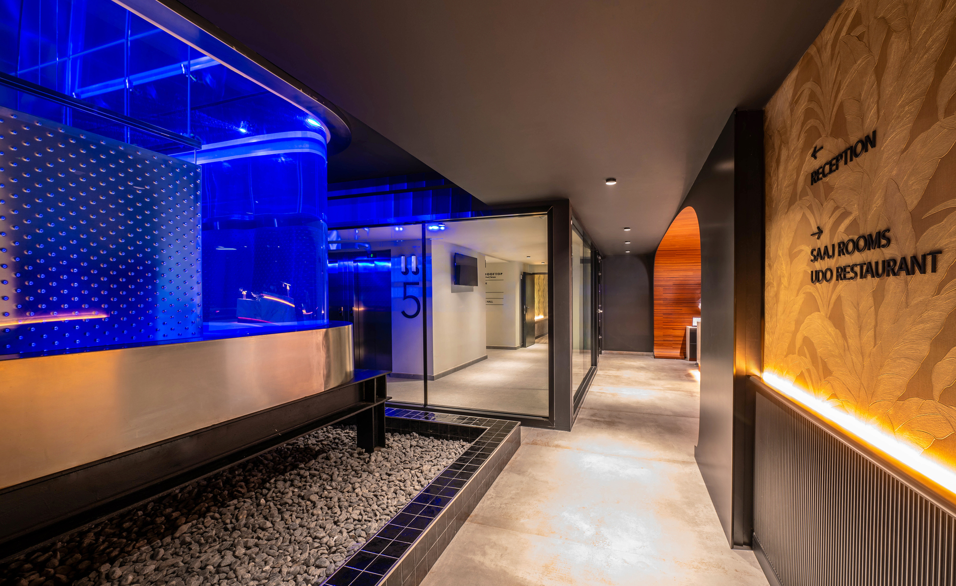 Silken Saaj Maar Adults Only