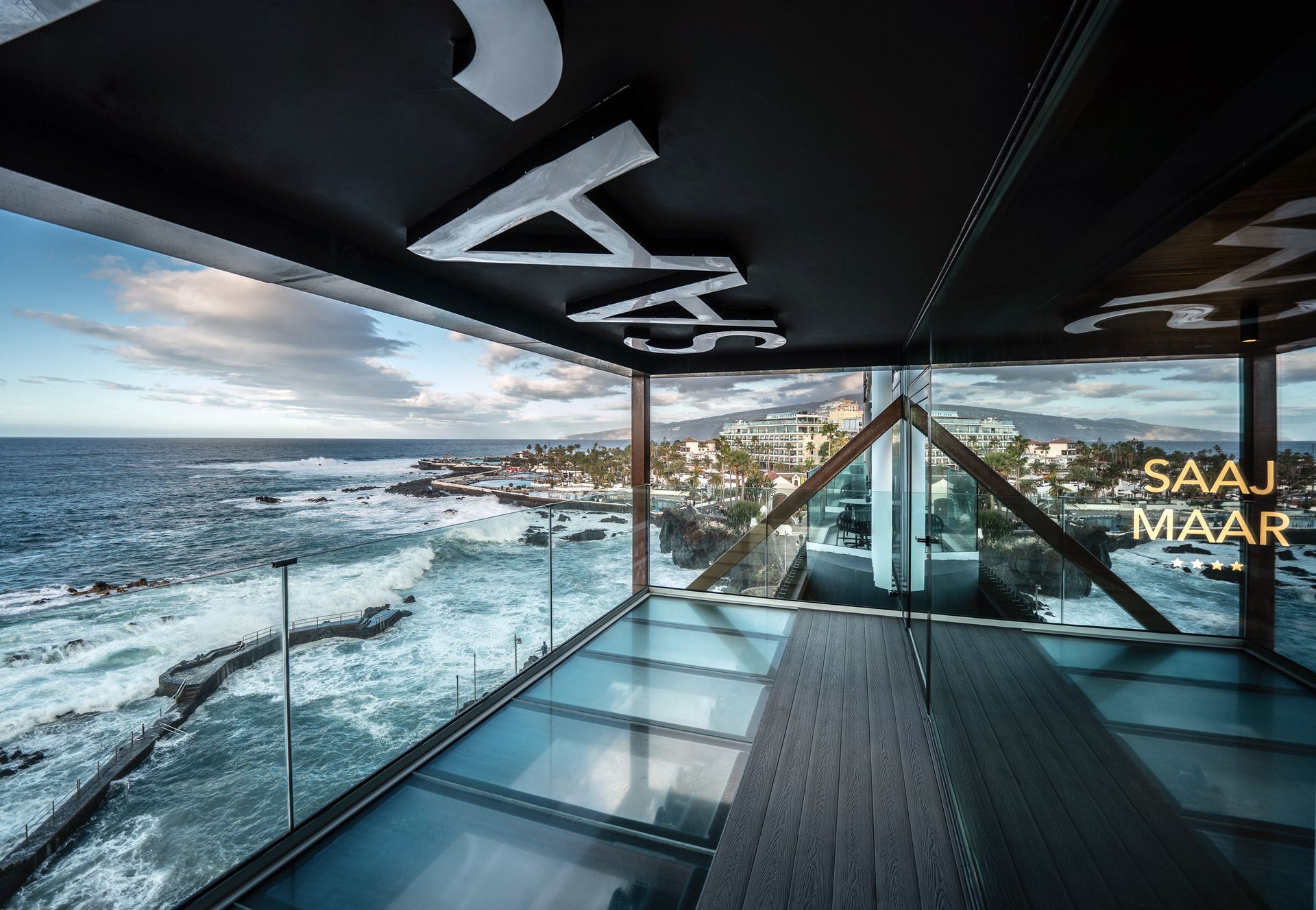 Silken Saaj Maar Adults Only