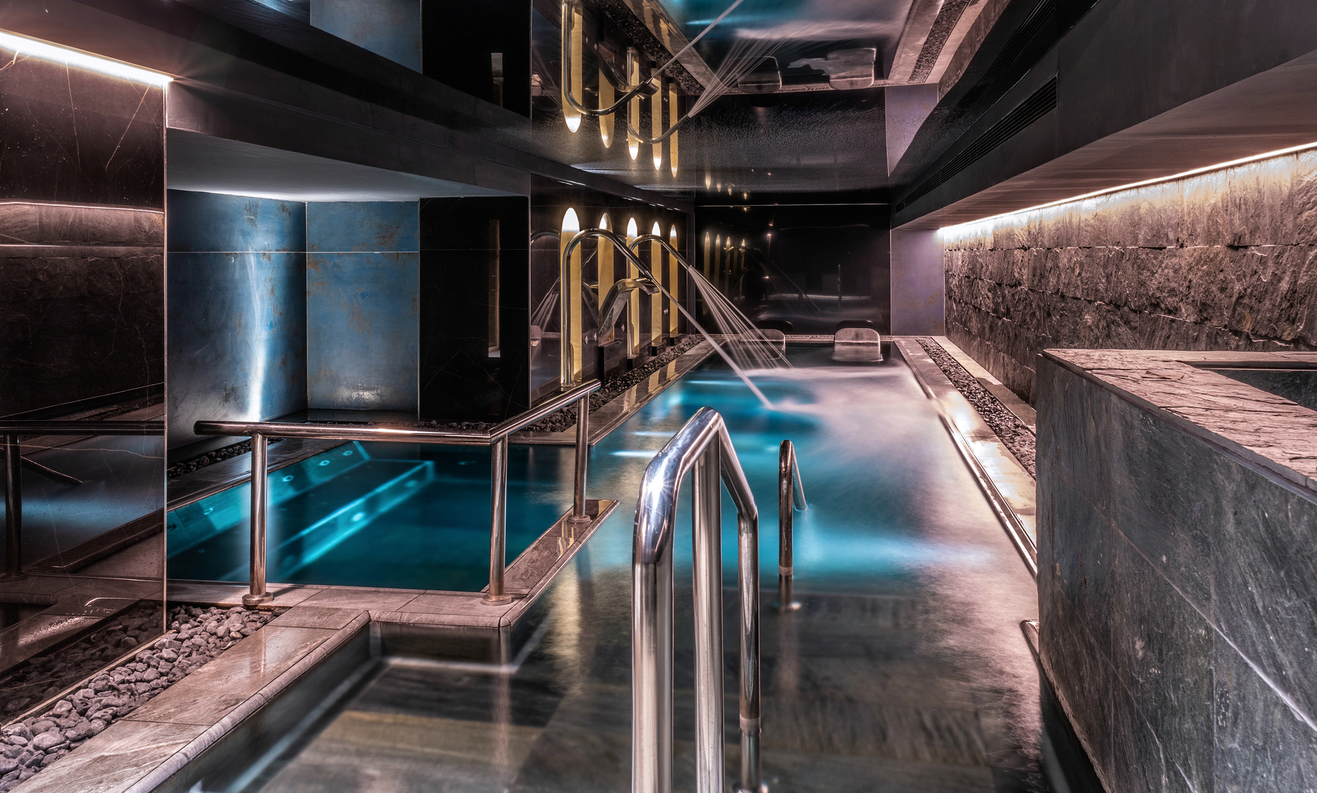 Silken Saaj Maar Adults Only