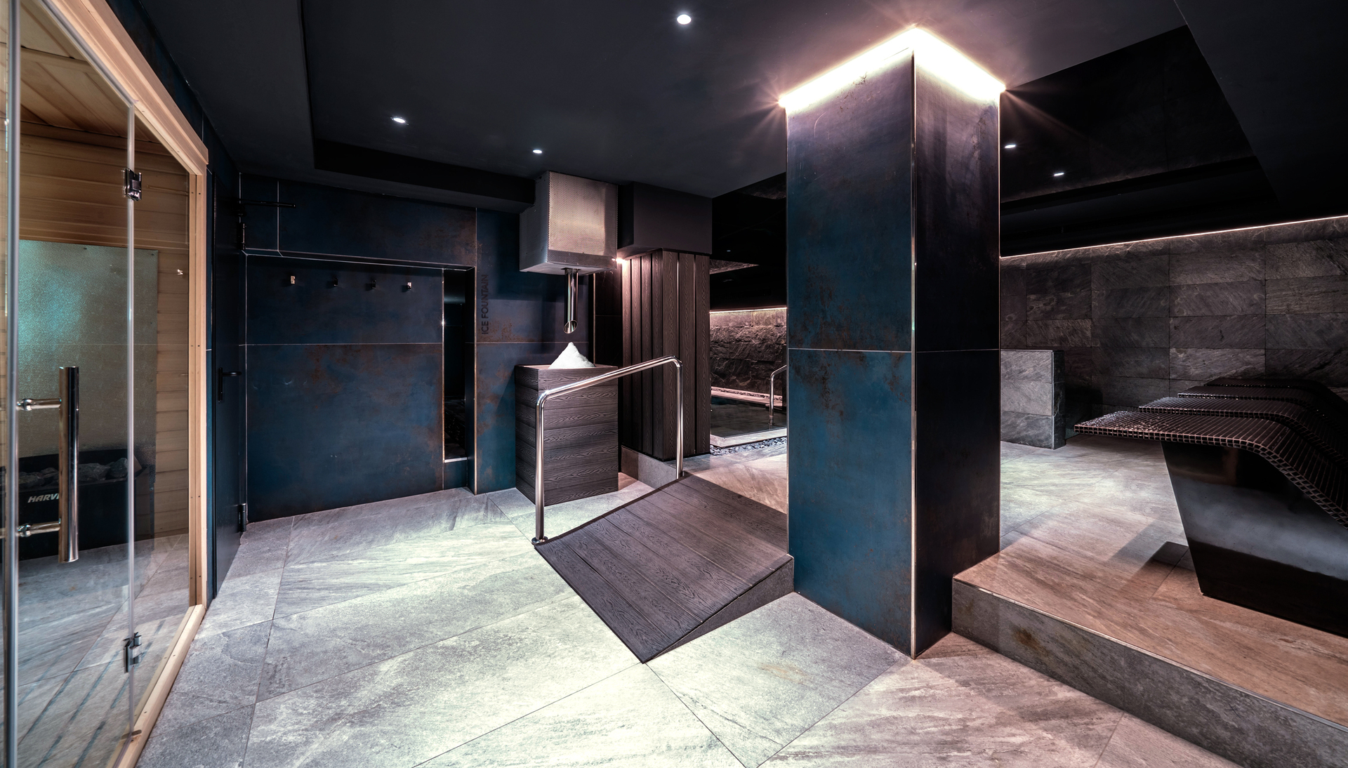 Silken Saaj Maar Adults Only