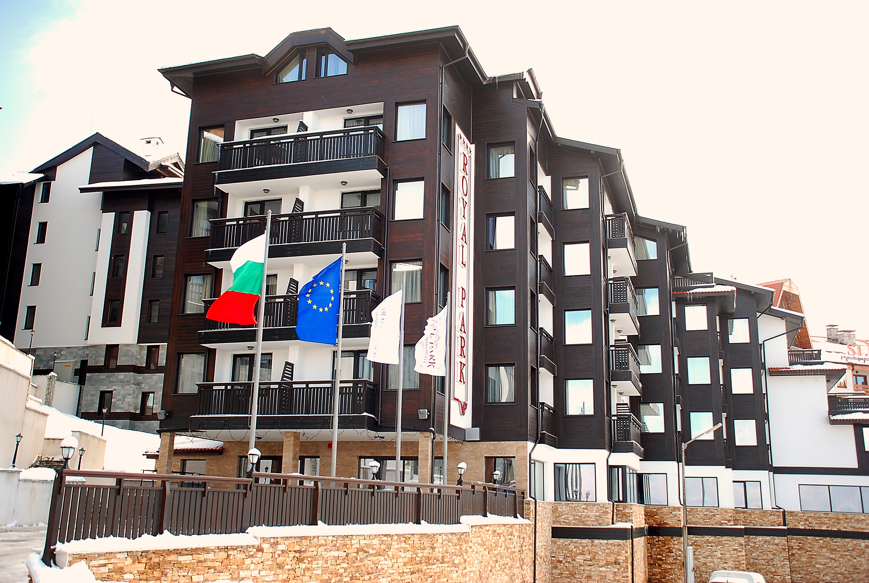 Royal Park And Spa Apartments