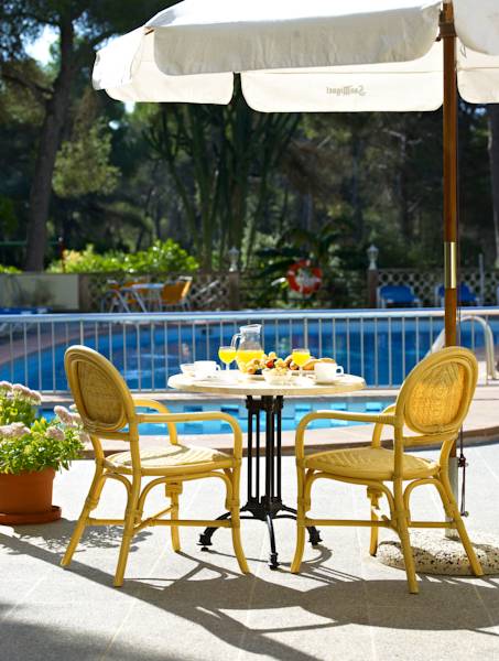 Hotel Condemar