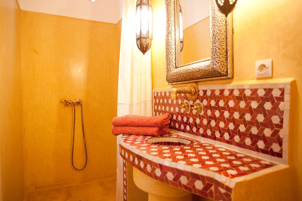 Riad Zineb