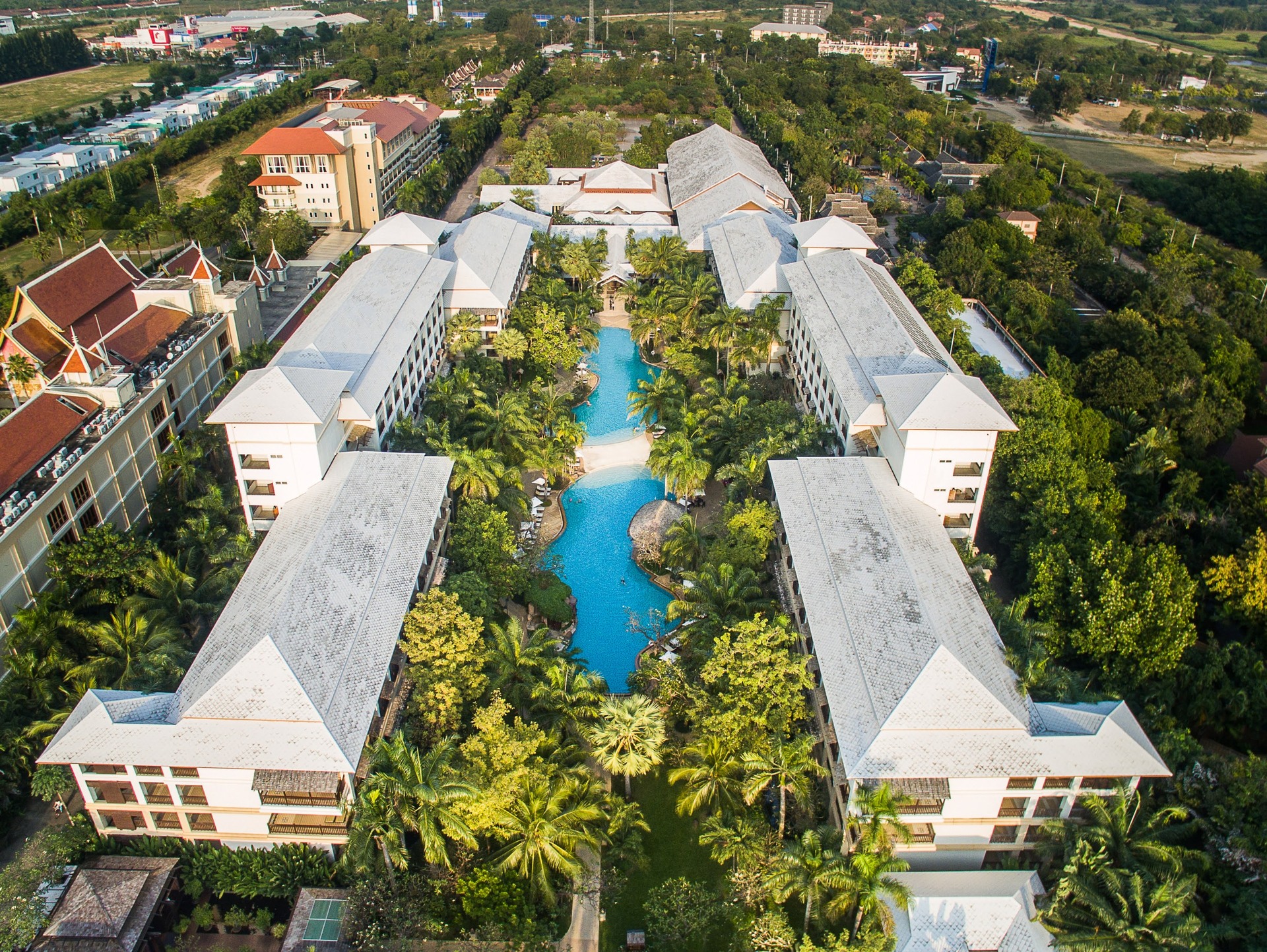 Ravindra Beach Resort  Spa