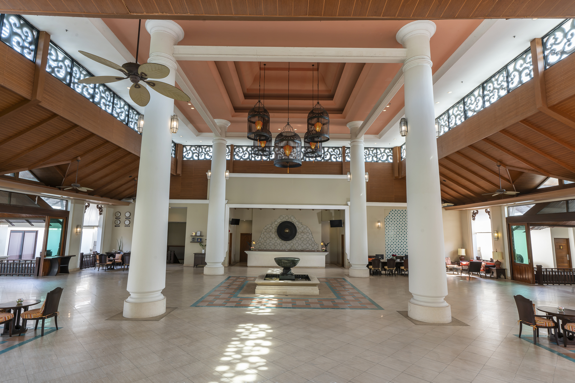 Ravindra Beach Resort  Spa