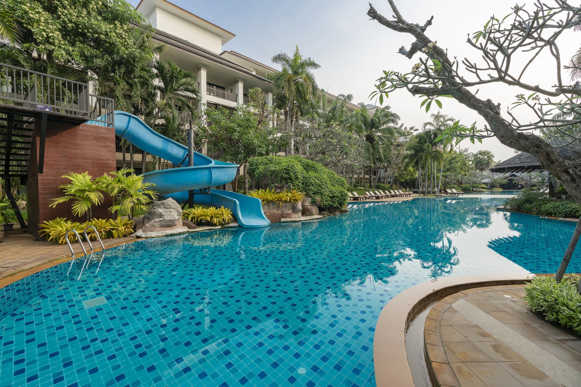 Ravindra Beach Resort  Spa