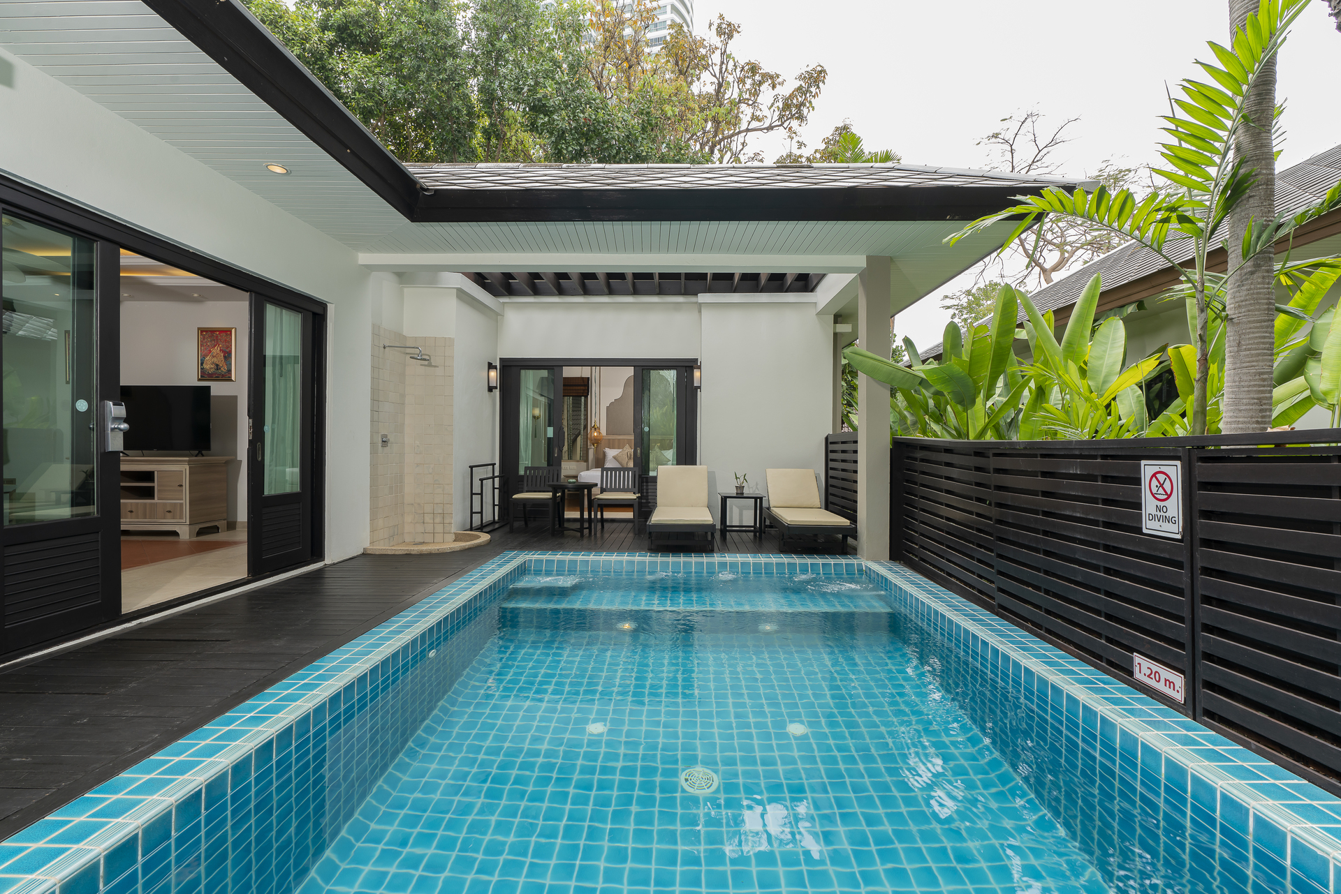 Ravindra Beach Resort  Spa