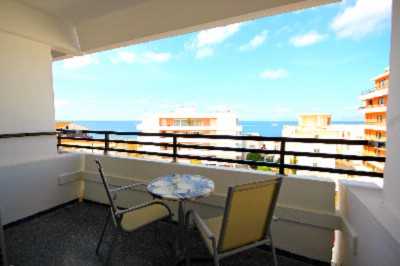 Alexia Premier City Hotel