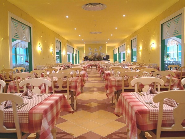 Bella Isla Resort