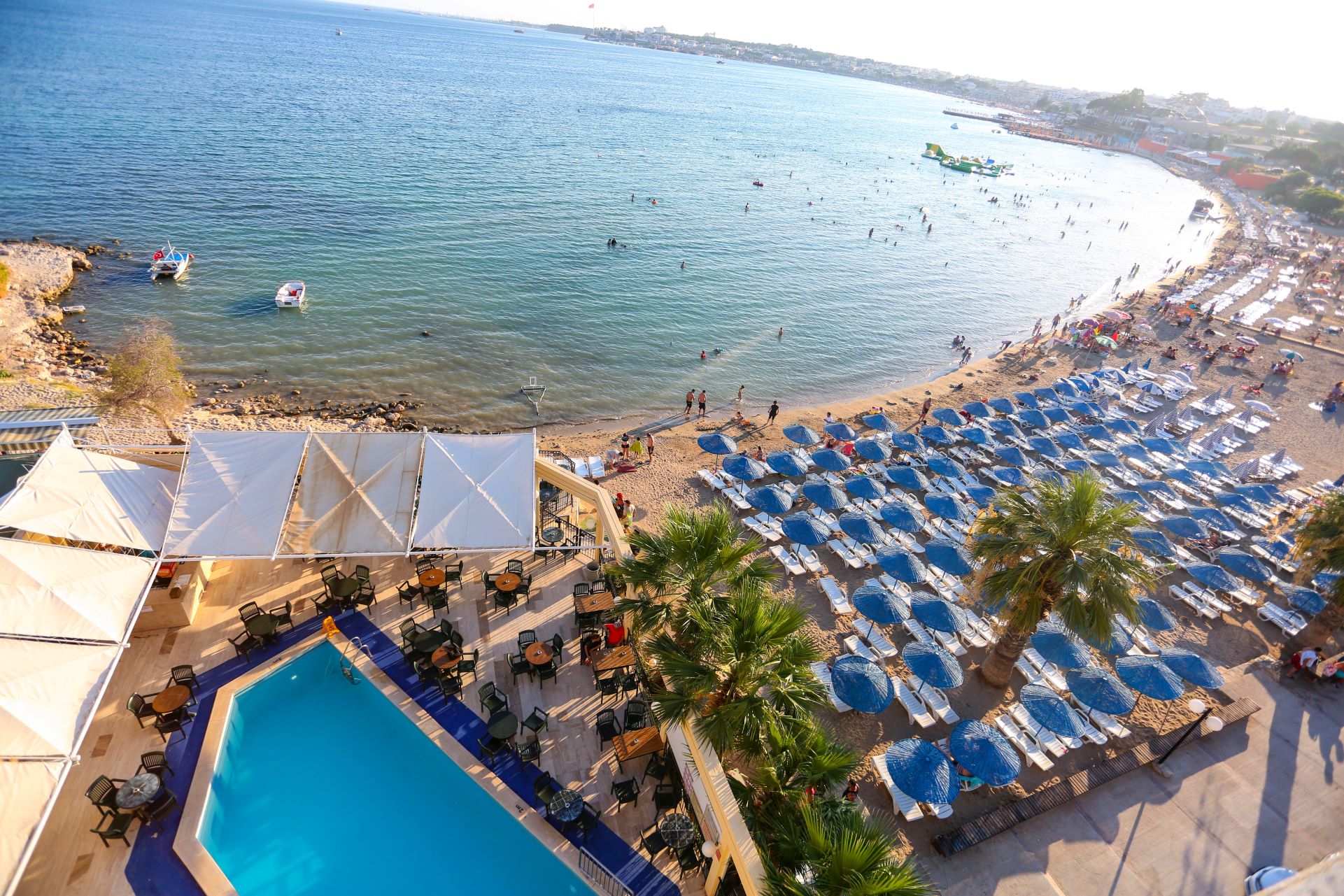 Tuntas Beach Hotel Altinkum