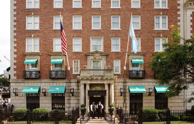 Eliot Hotel