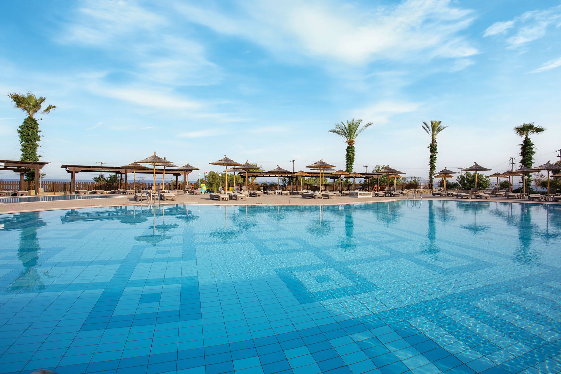 Grand Blue Beach Hotel