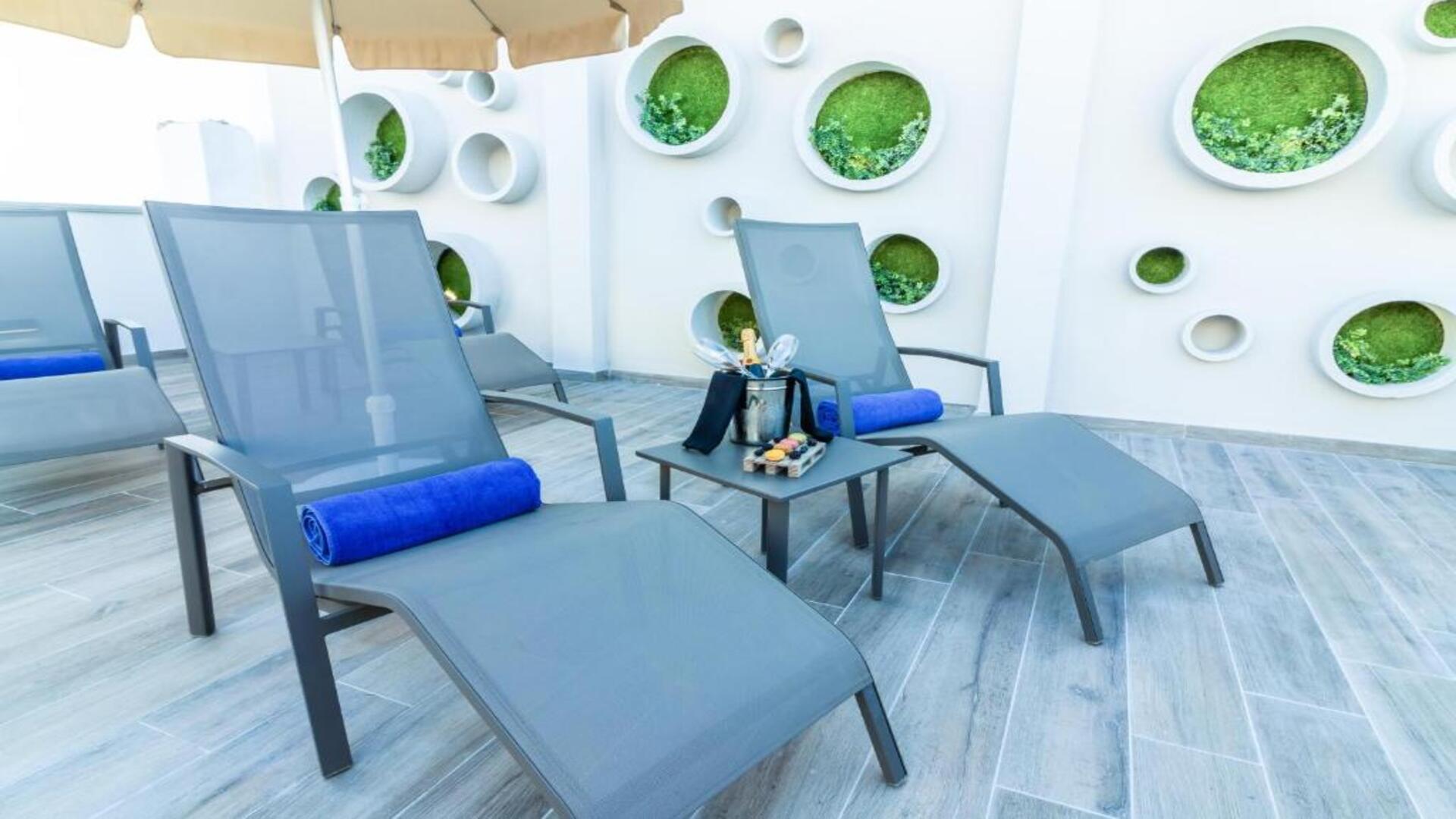 Urbansea Holiday Homes