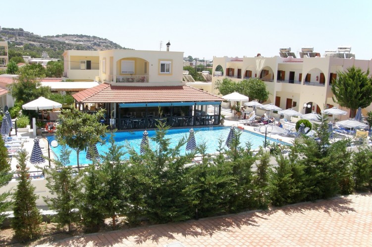 Chrysanthi Hotel - Studio  Apartments