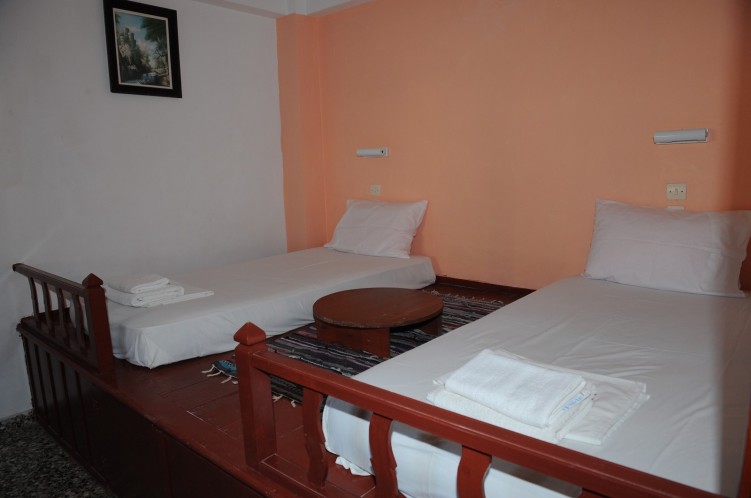 Chrysanthi Hotel - Studio  Apartments