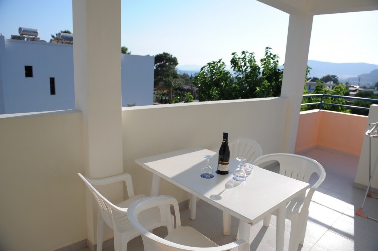 Chrysanthi Hotel - Studio  Apartments