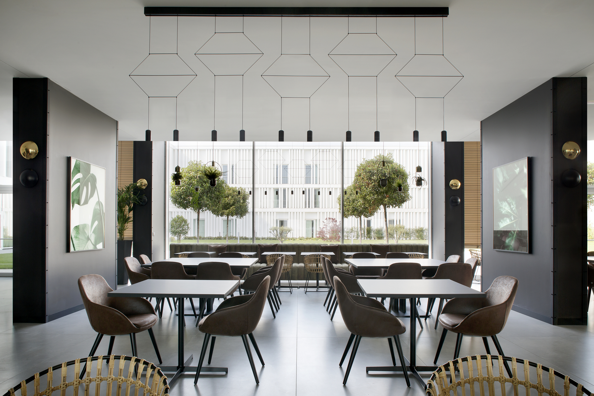 J Hotel