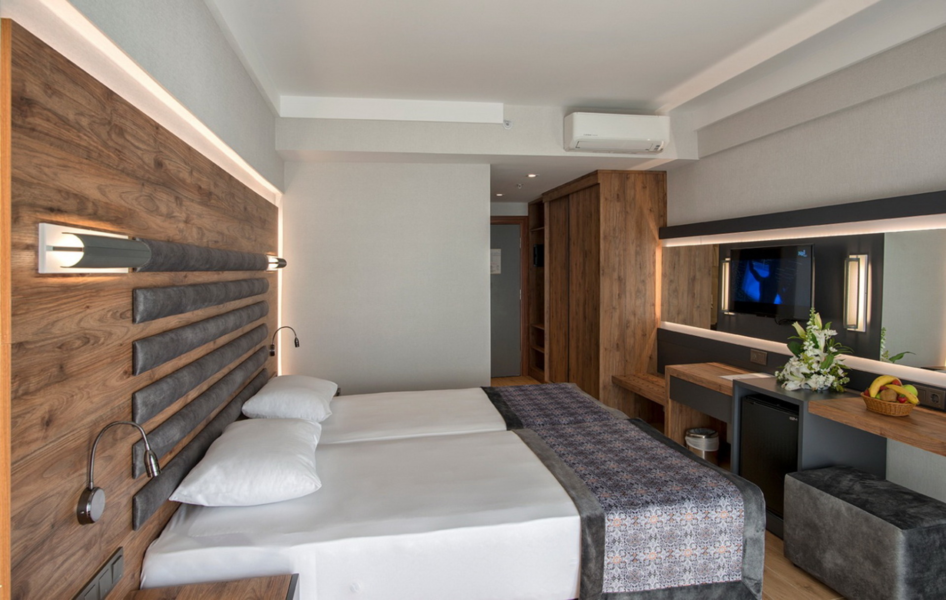 Riviera Zen Hotel