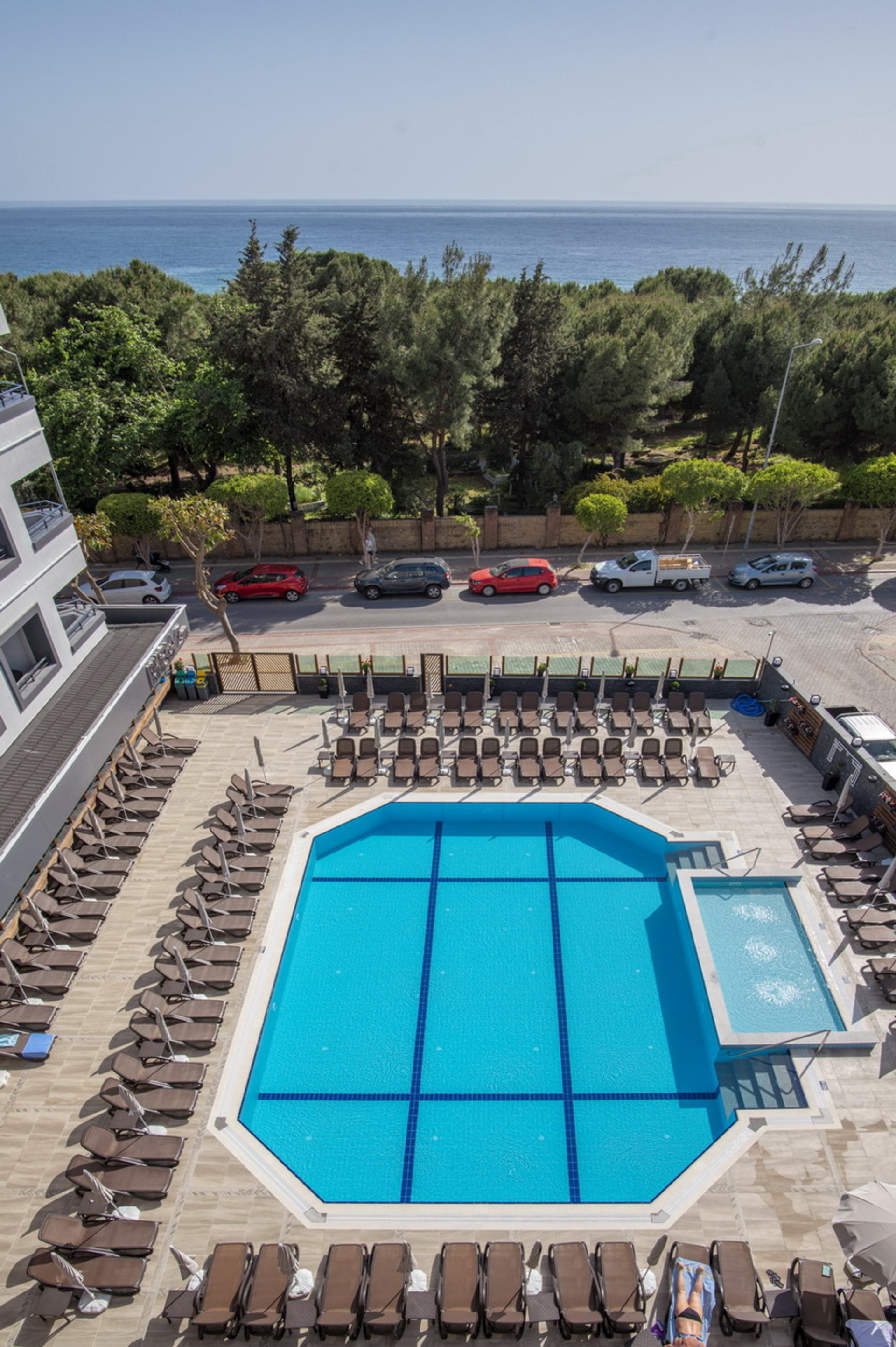 Riviera Zen Hotel