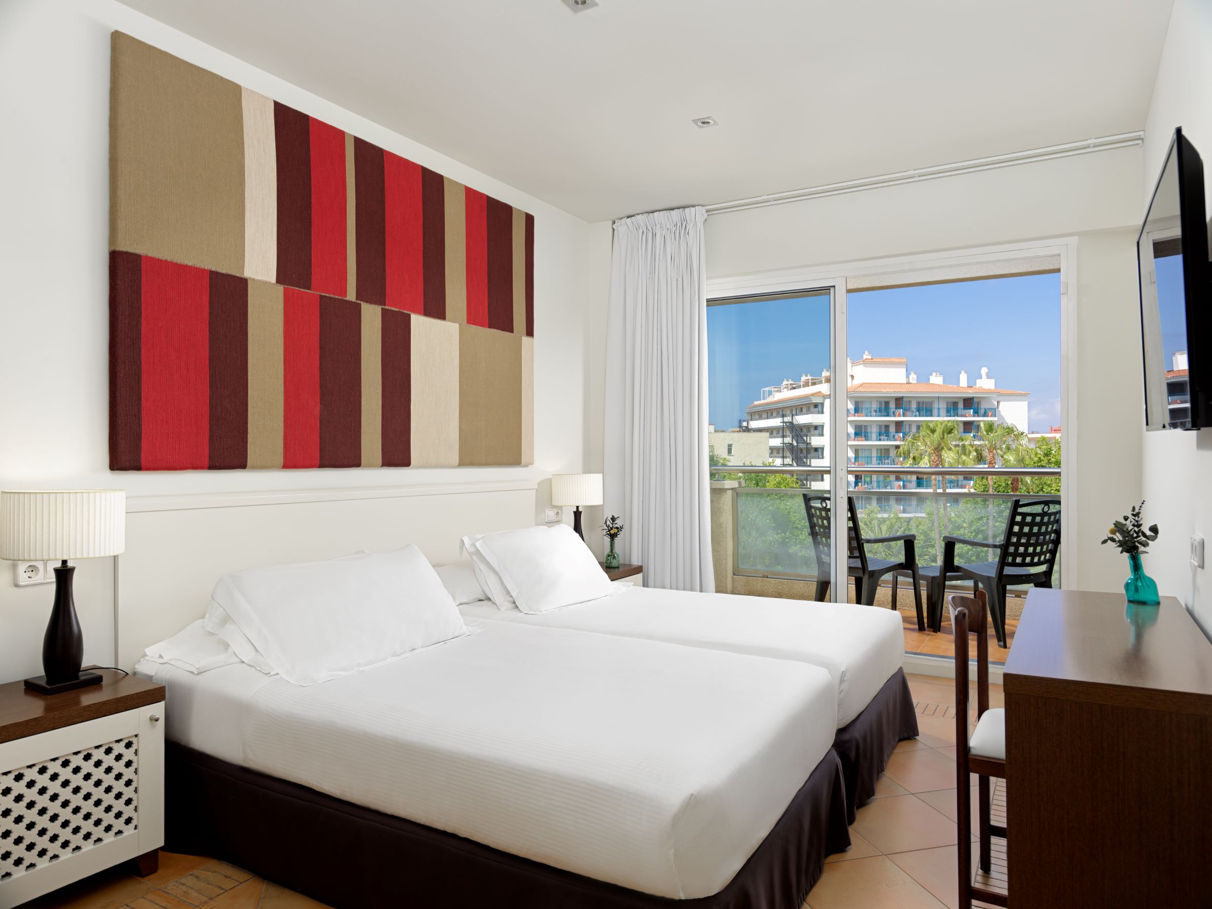 dal travel H10 VINTAGE SALOU