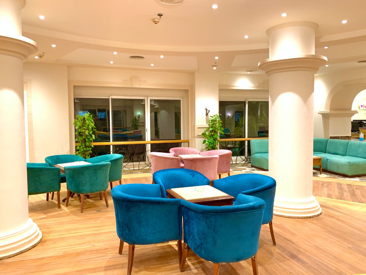ivy Cyrene Island Hotel