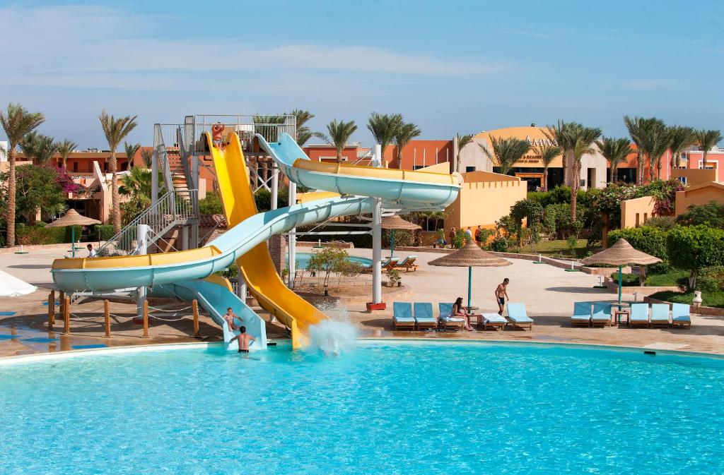 Amwaj Oyoun Resort & Spa