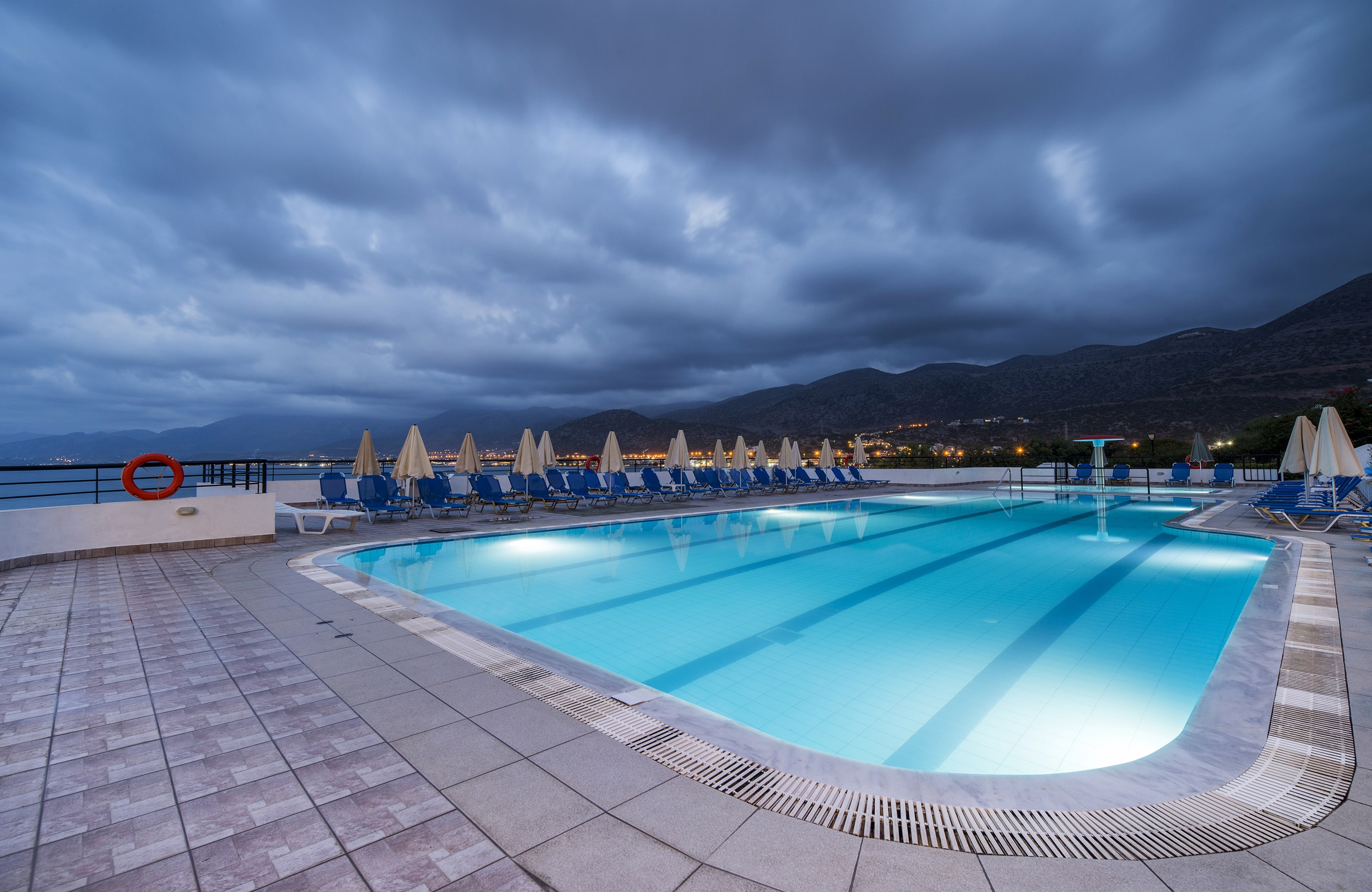 Horizon Beach Hotel