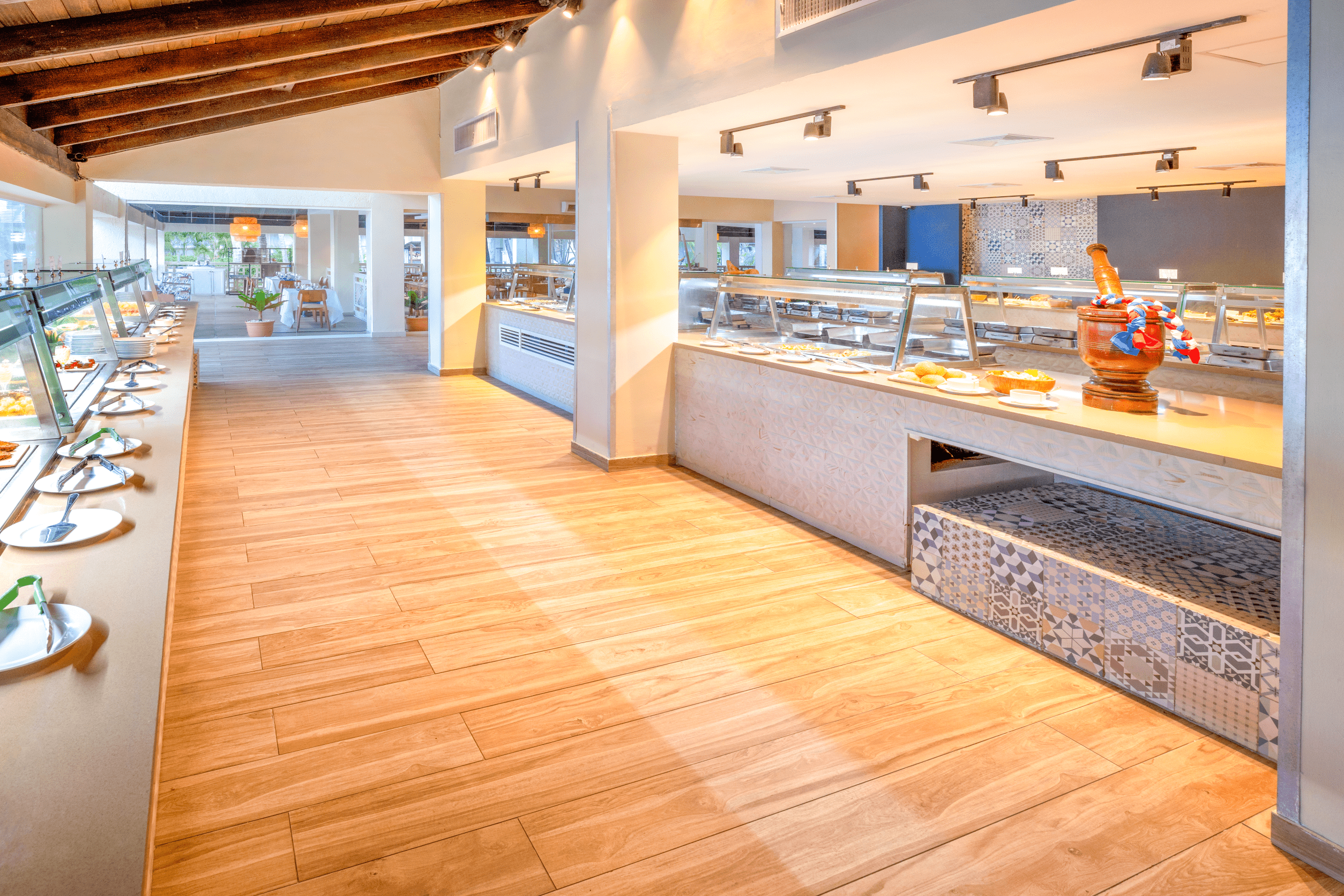 Coral Costa Caribe Beach Resort - All Inclusive