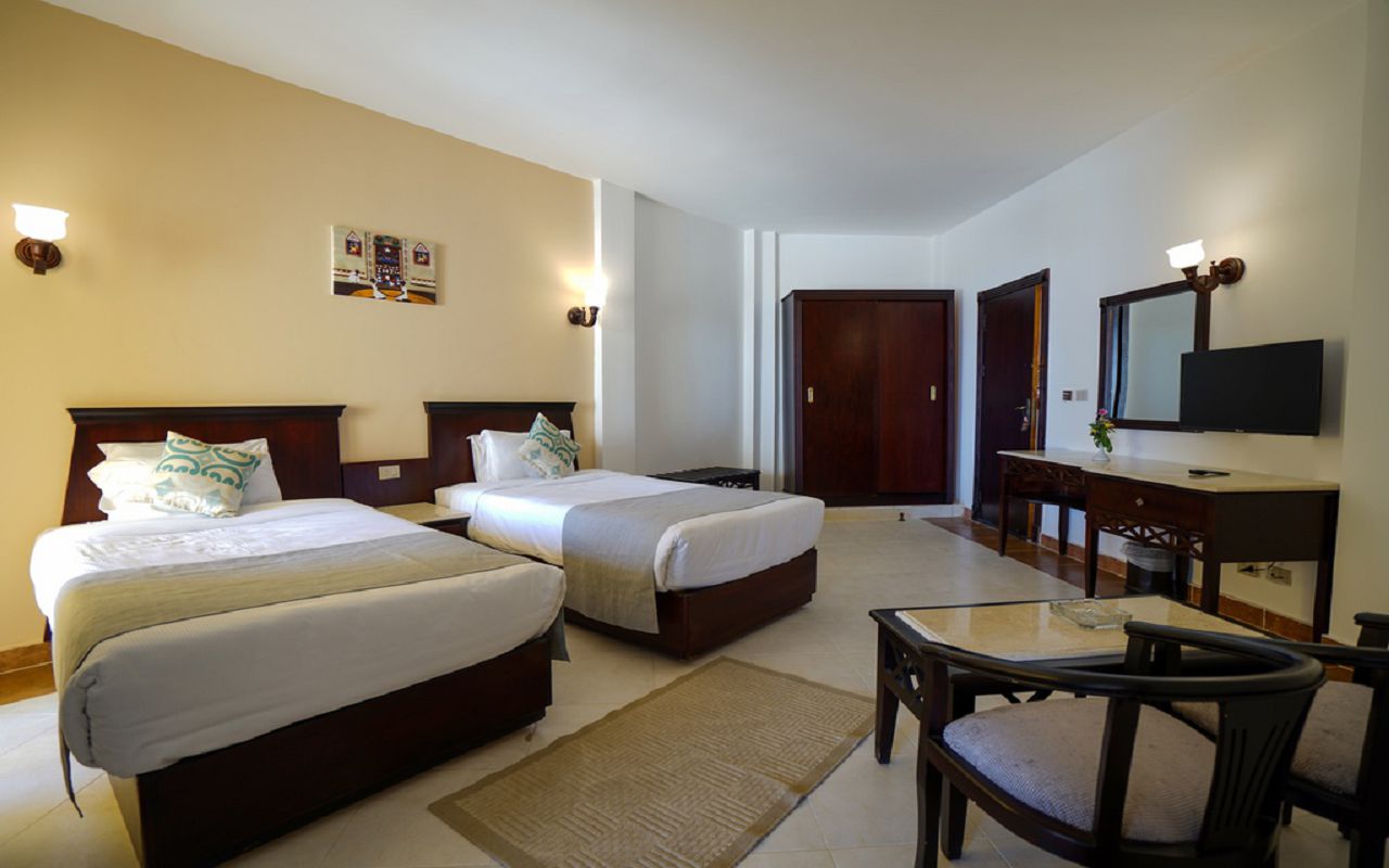 Blue Reef Resort