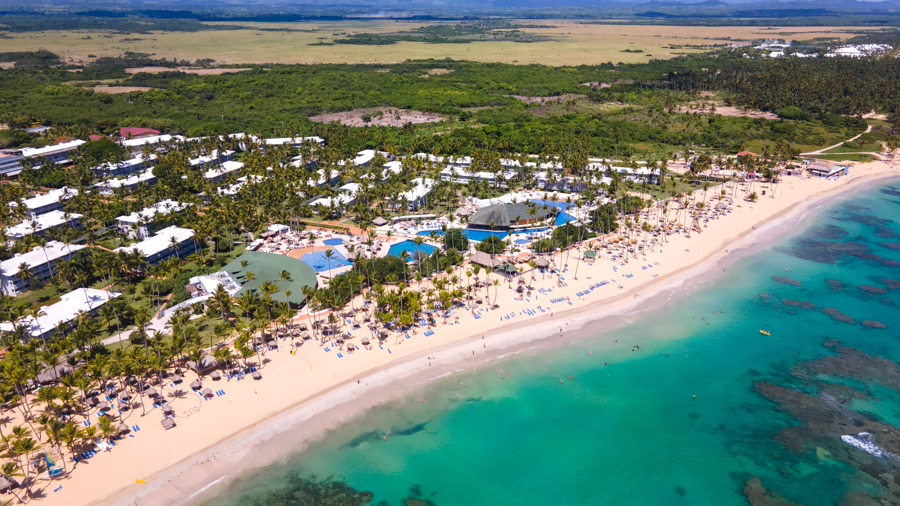 Grand Sirenis Punta Cana Resort  Aquagames