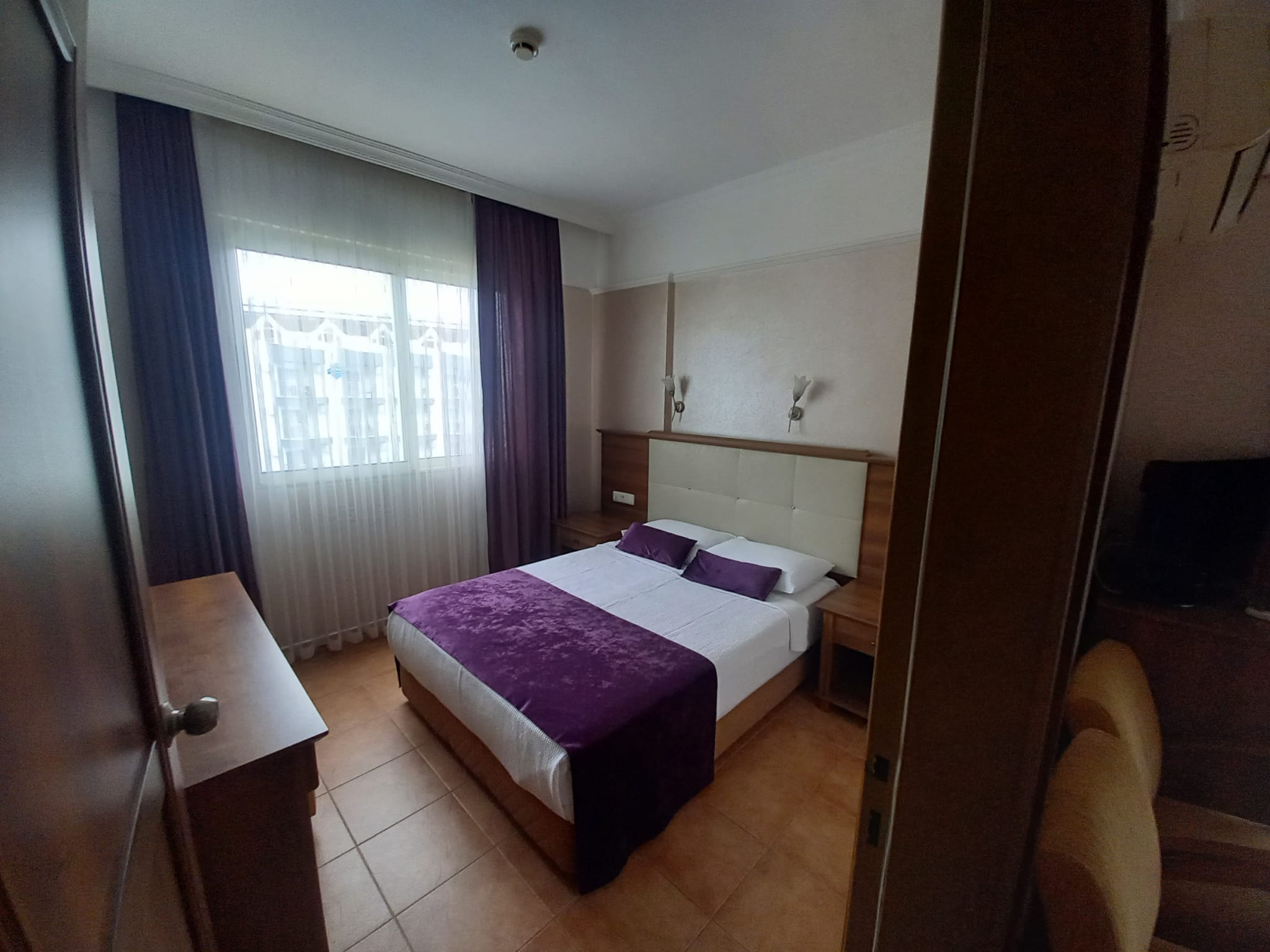 Caprice Beach Hotel instead of Luna Beach Deluxe Hotel