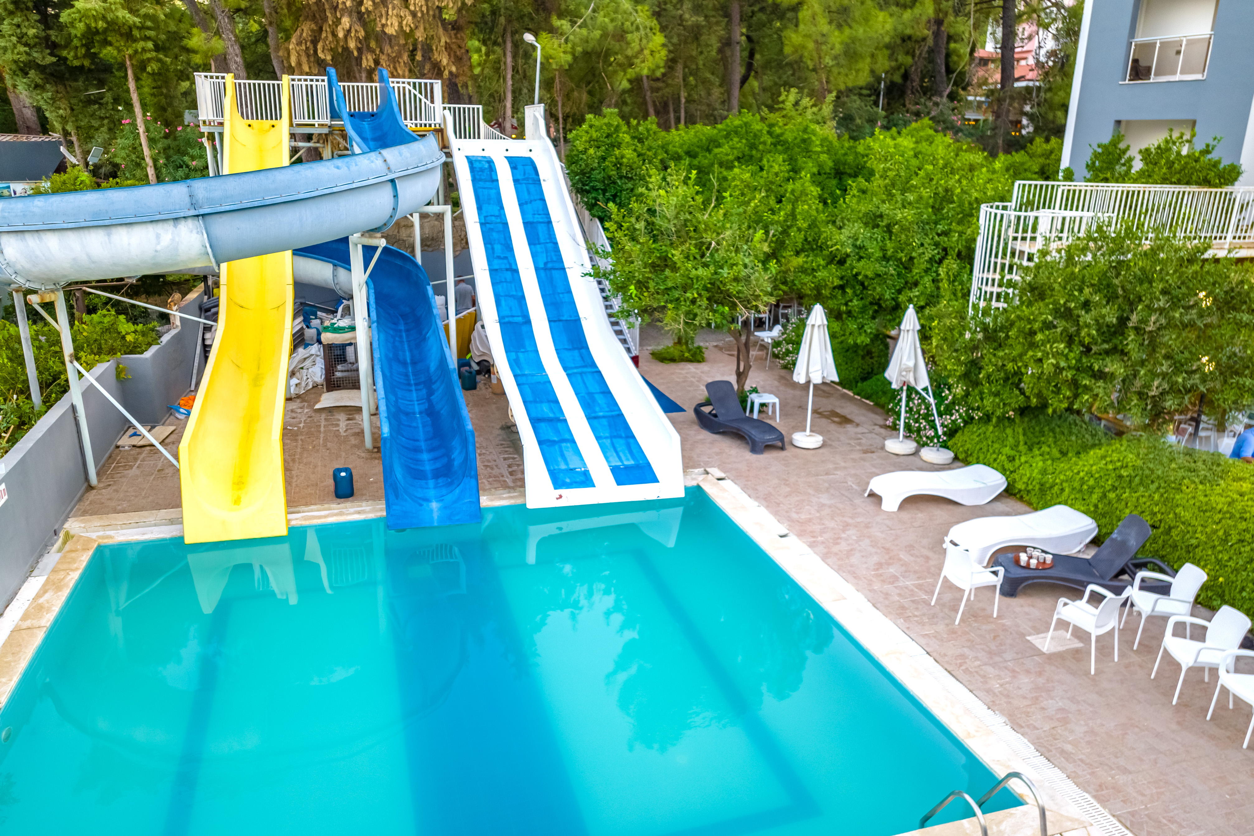 Caprice Beach Hotel instead of Luna Beach Deluxe Hotel