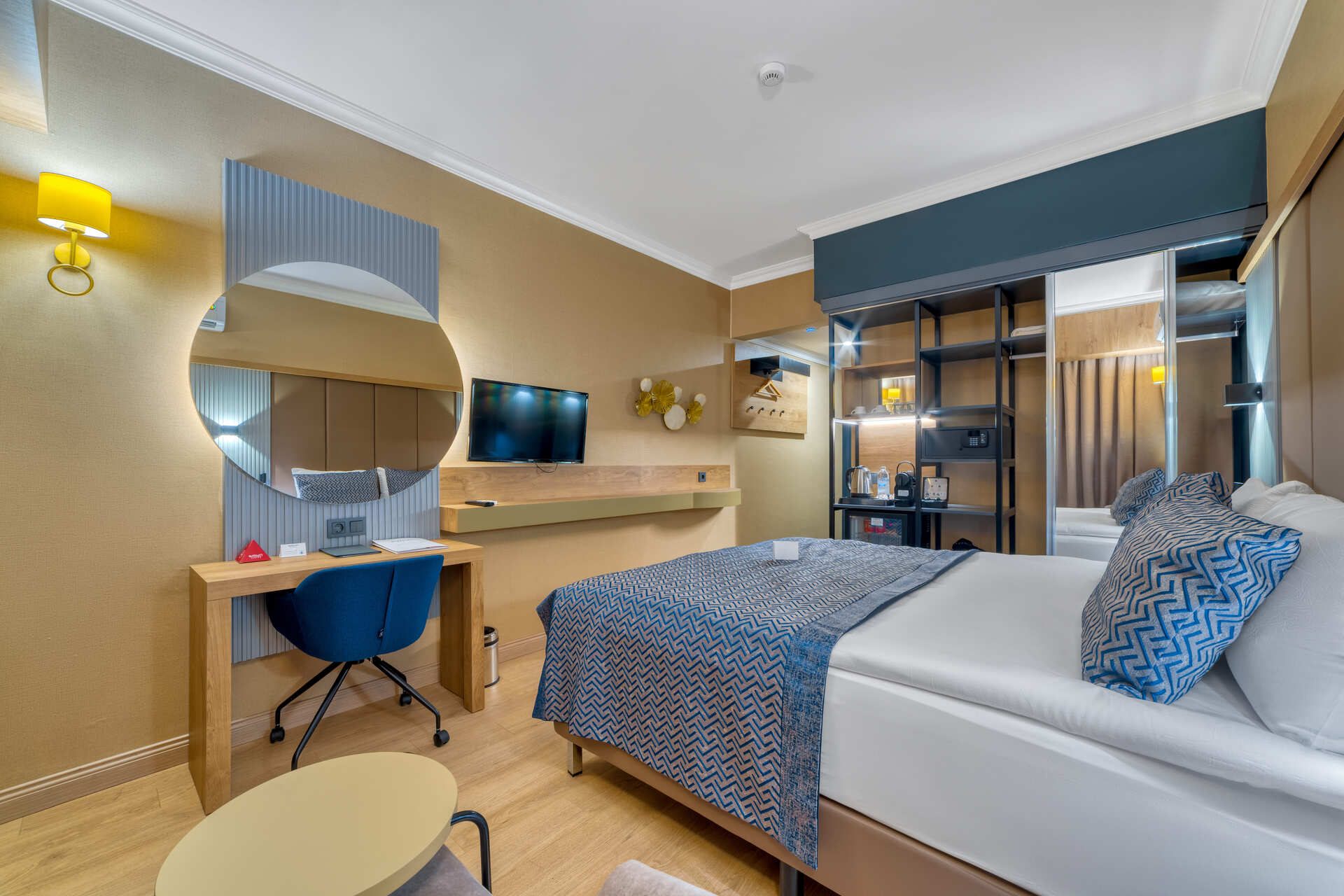 Numa Port Hotel 