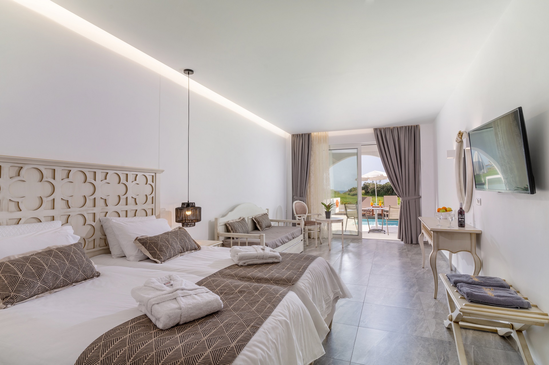 Delfina Tropic Beach