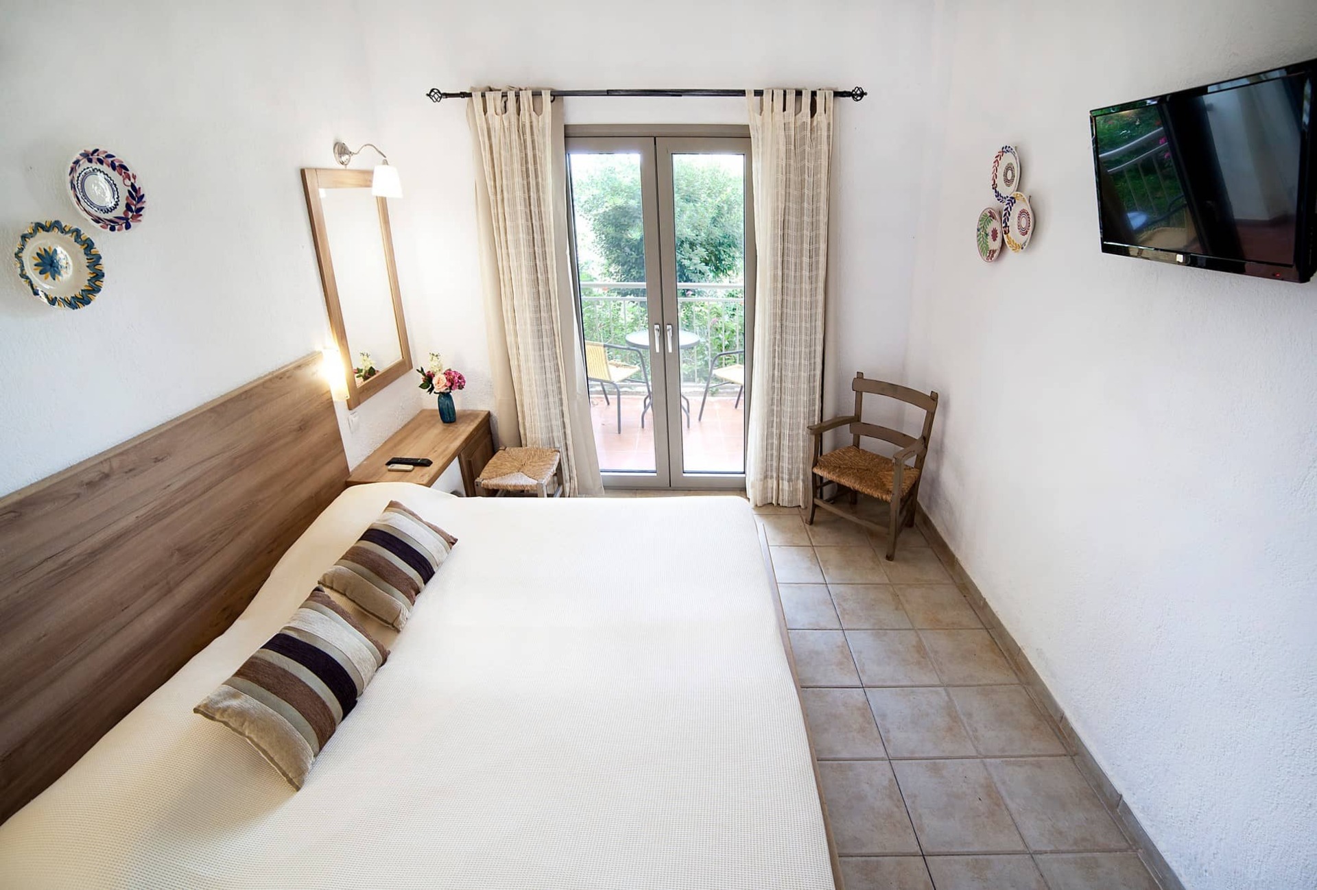 dal travel Elpida Village