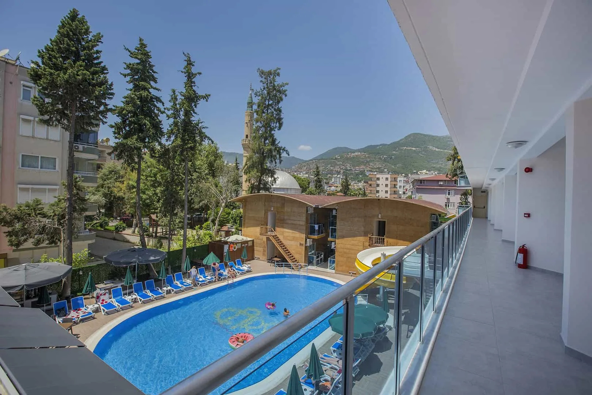 Arsi Enfi City Beach