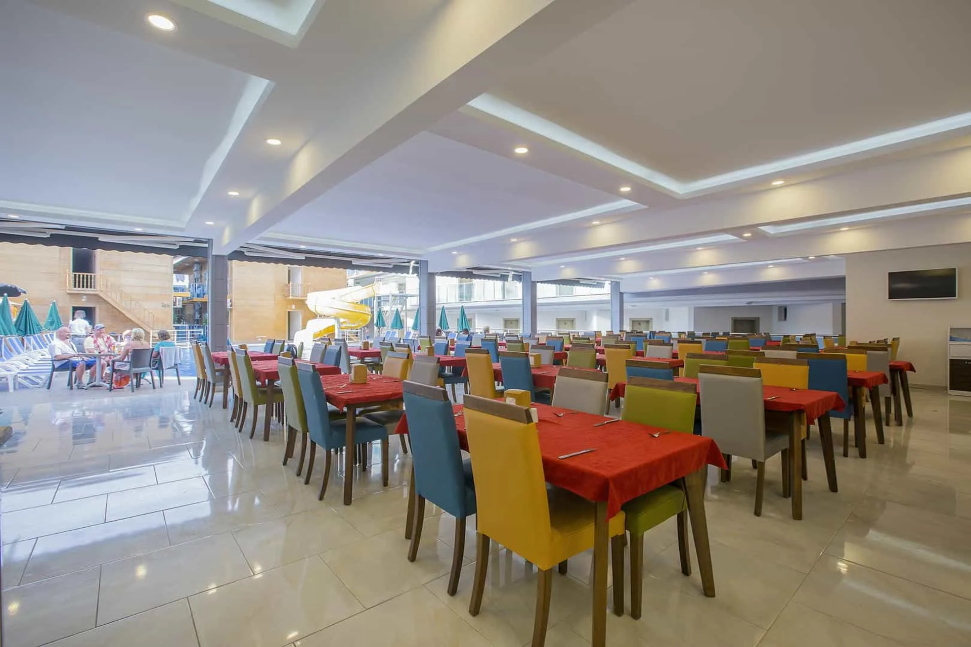 Arsi Enfi City Beach