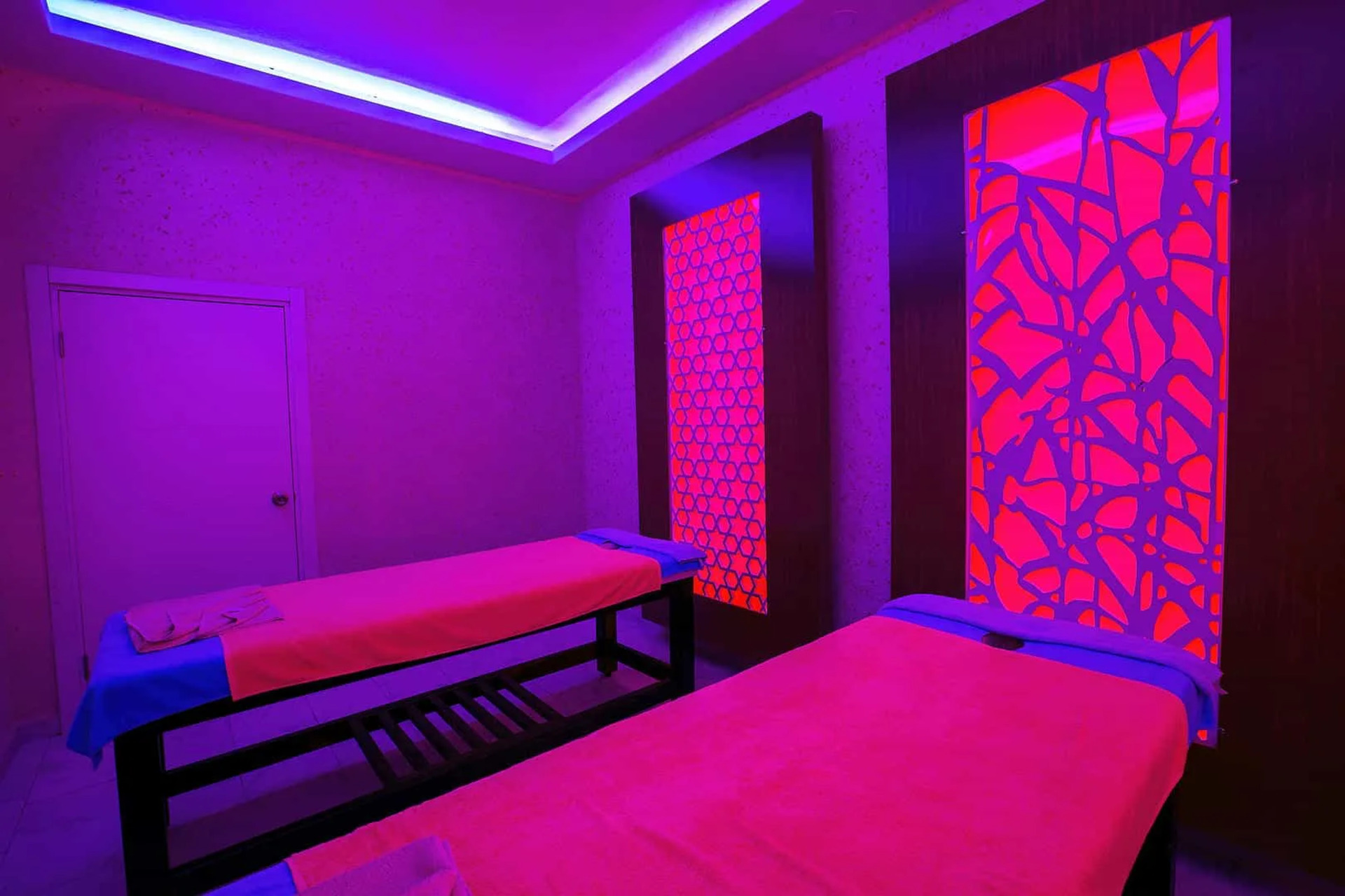 Arsi Enfi City Beach