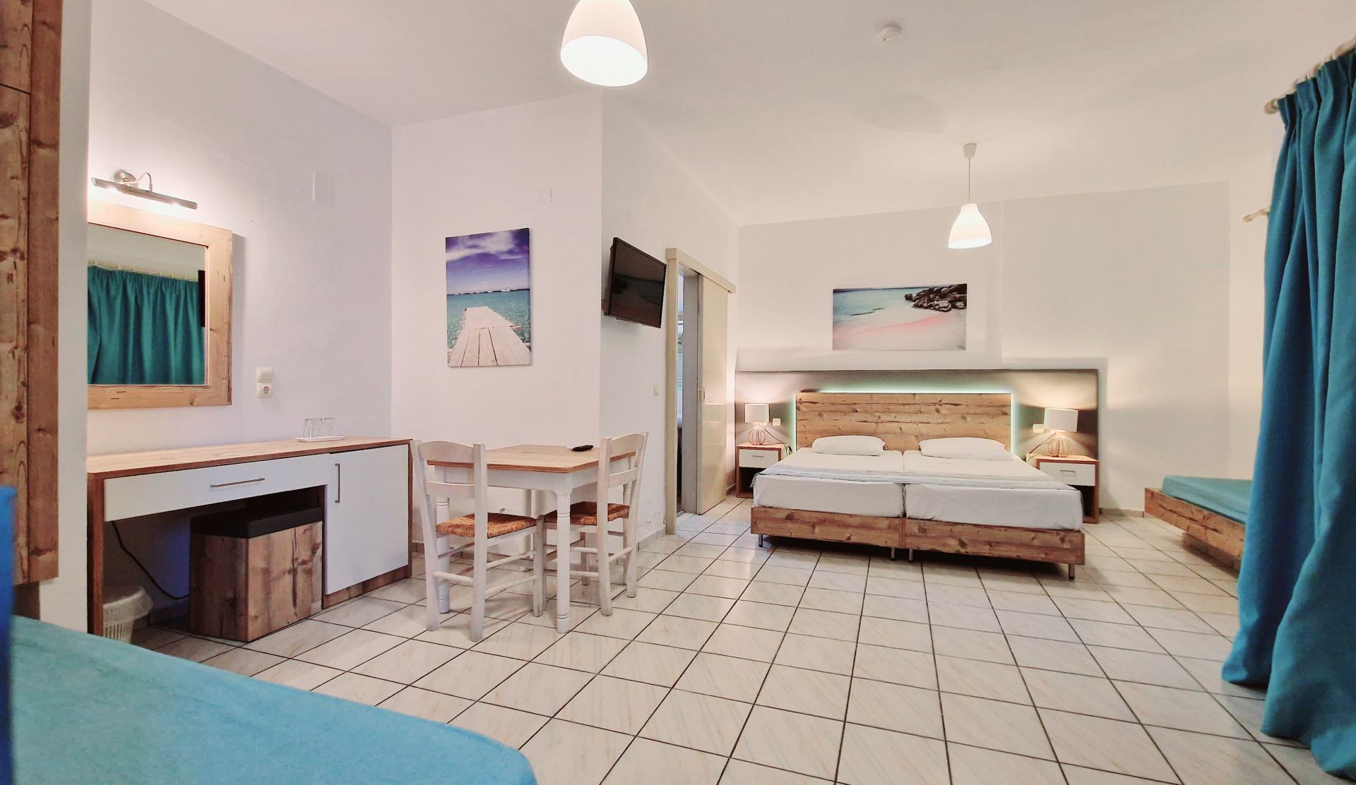 dal travel Almare Beach