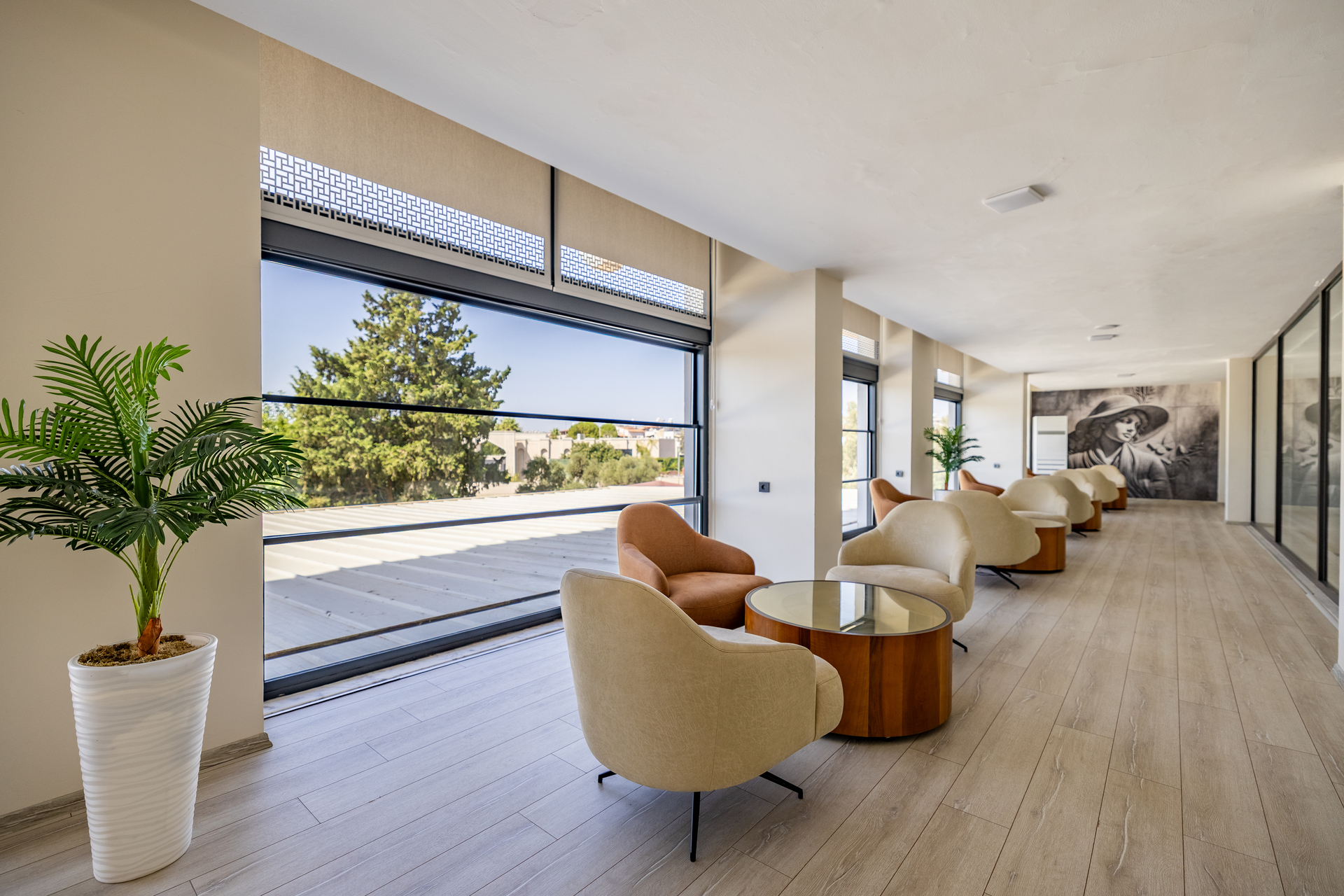 The Holiday Resort Hotel