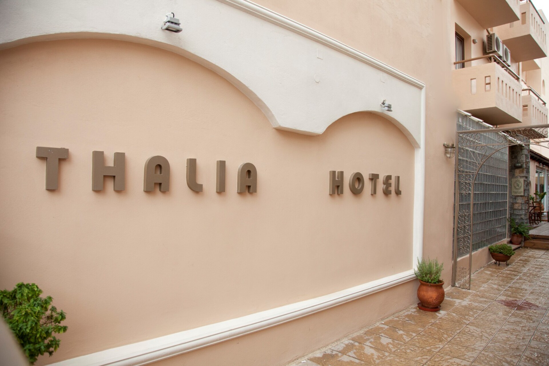 dal travel Thalia Deco City  Beach Hotel