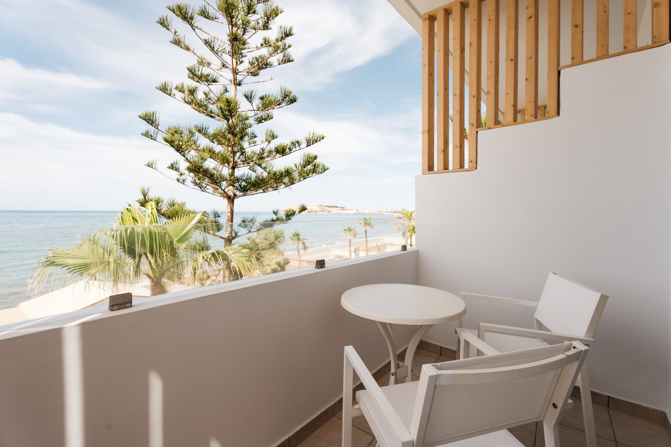 dal travel Petradi Beach Lounge Hotel