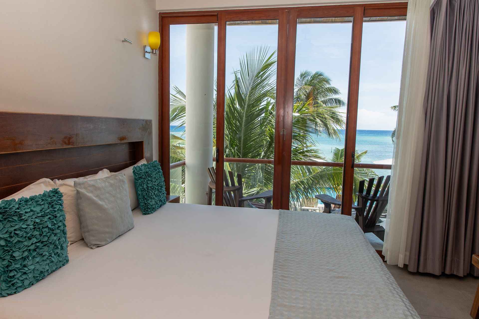 AquaStar Boutique Hotel & Condos by Koox