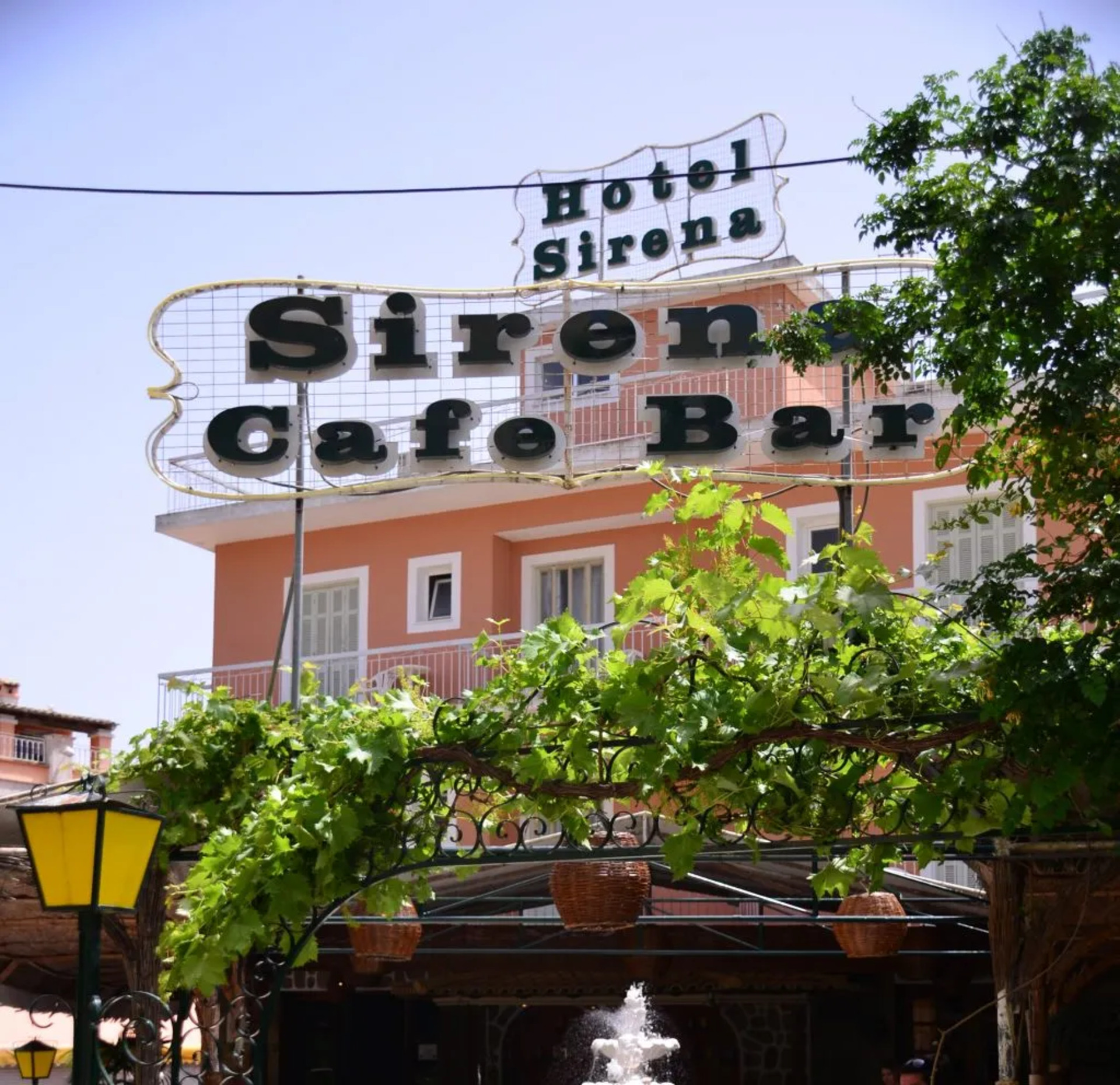 Sirena Beach Hotel