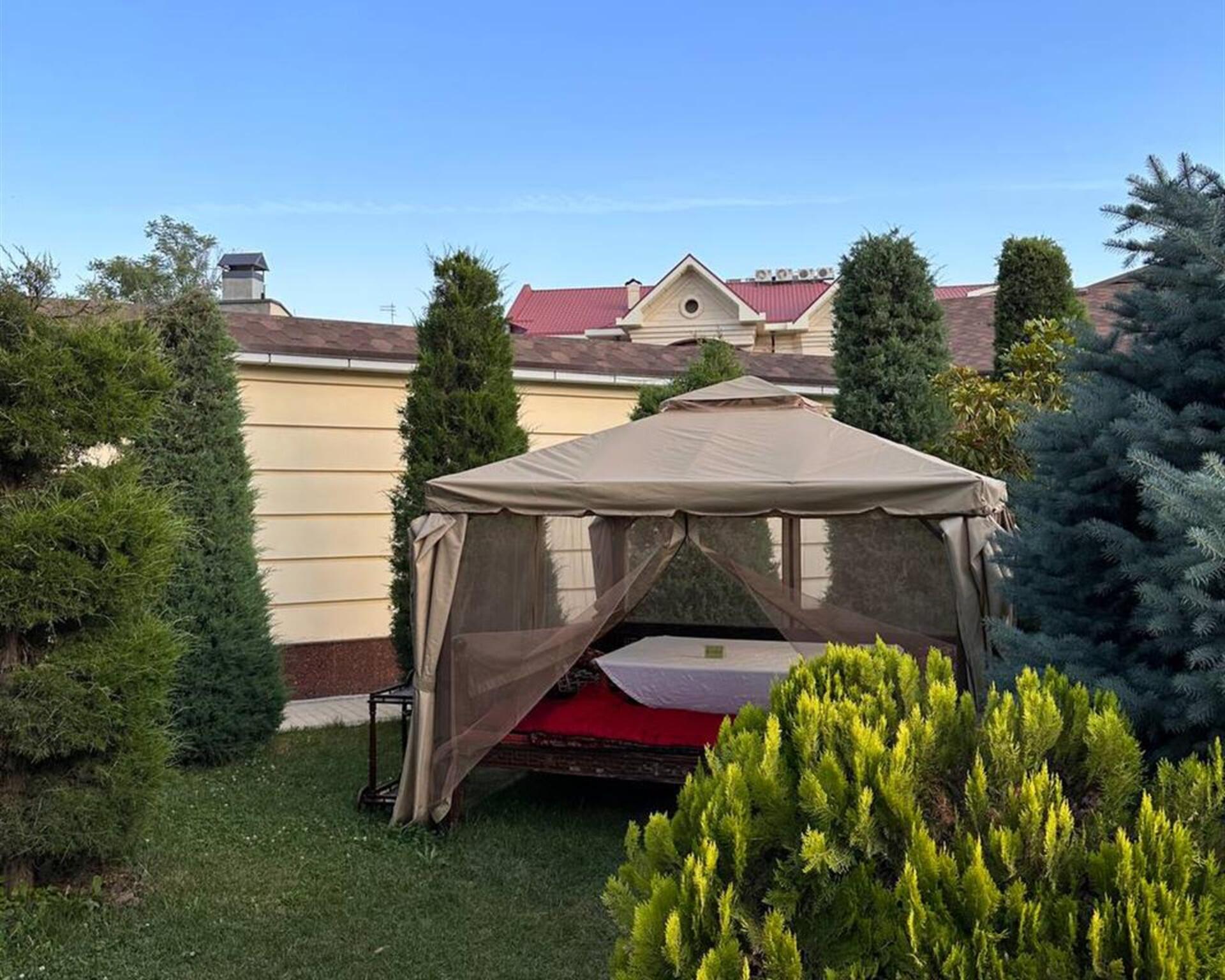 Hotel Sharq Tashkent