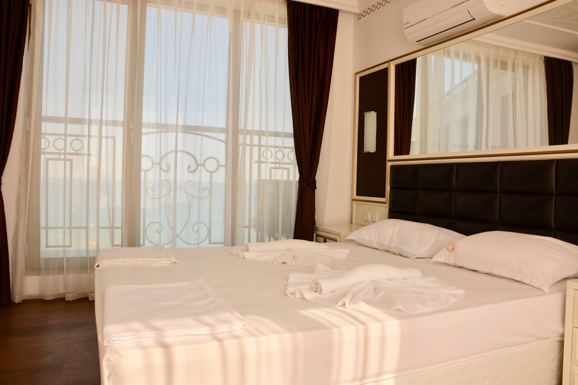 Golden Rainbow VIP Residence