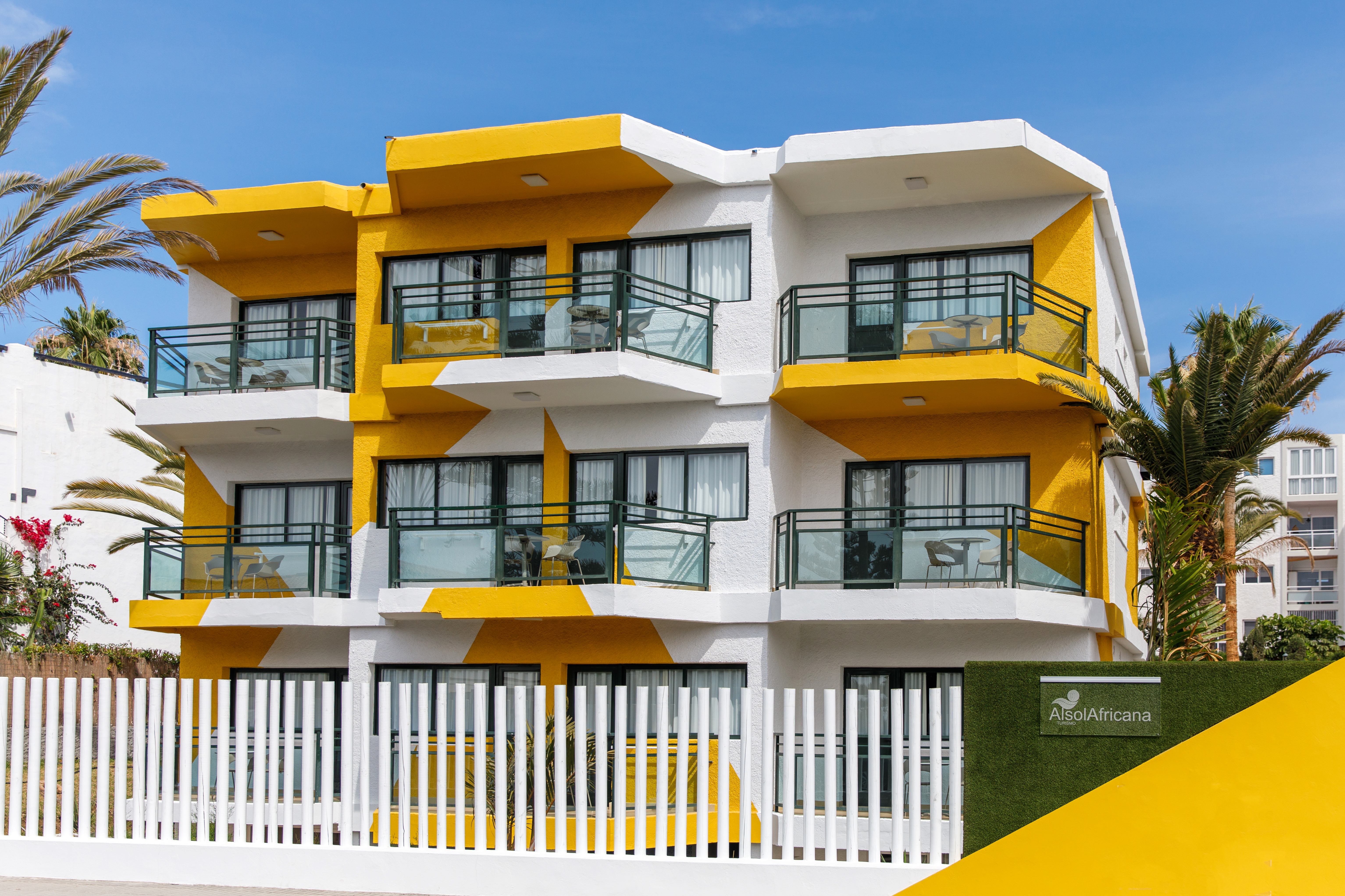 Apartamentos Africana