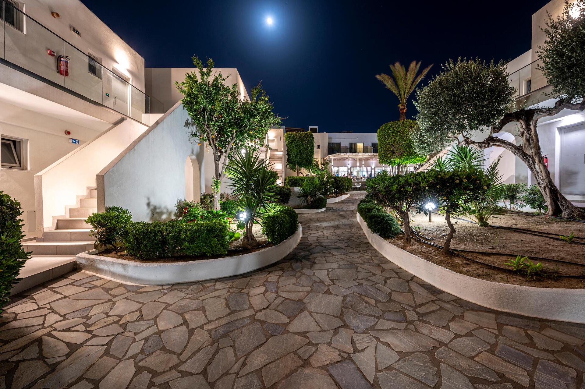 dal travel Adele Beach Hotel